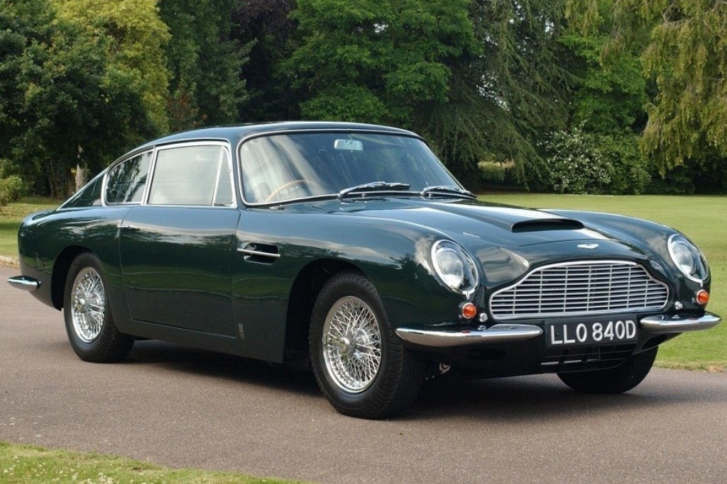 ASTON MARTIN DB6 COUPE